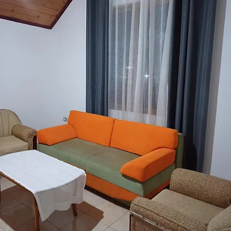 Apartmán Karaj *