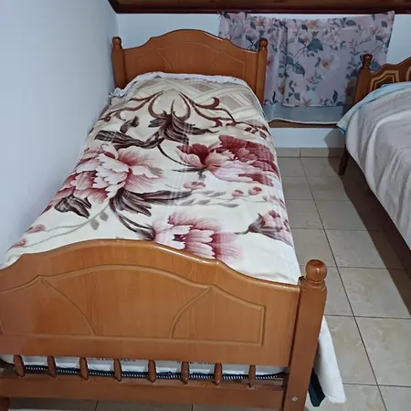 Karaj Apartmán